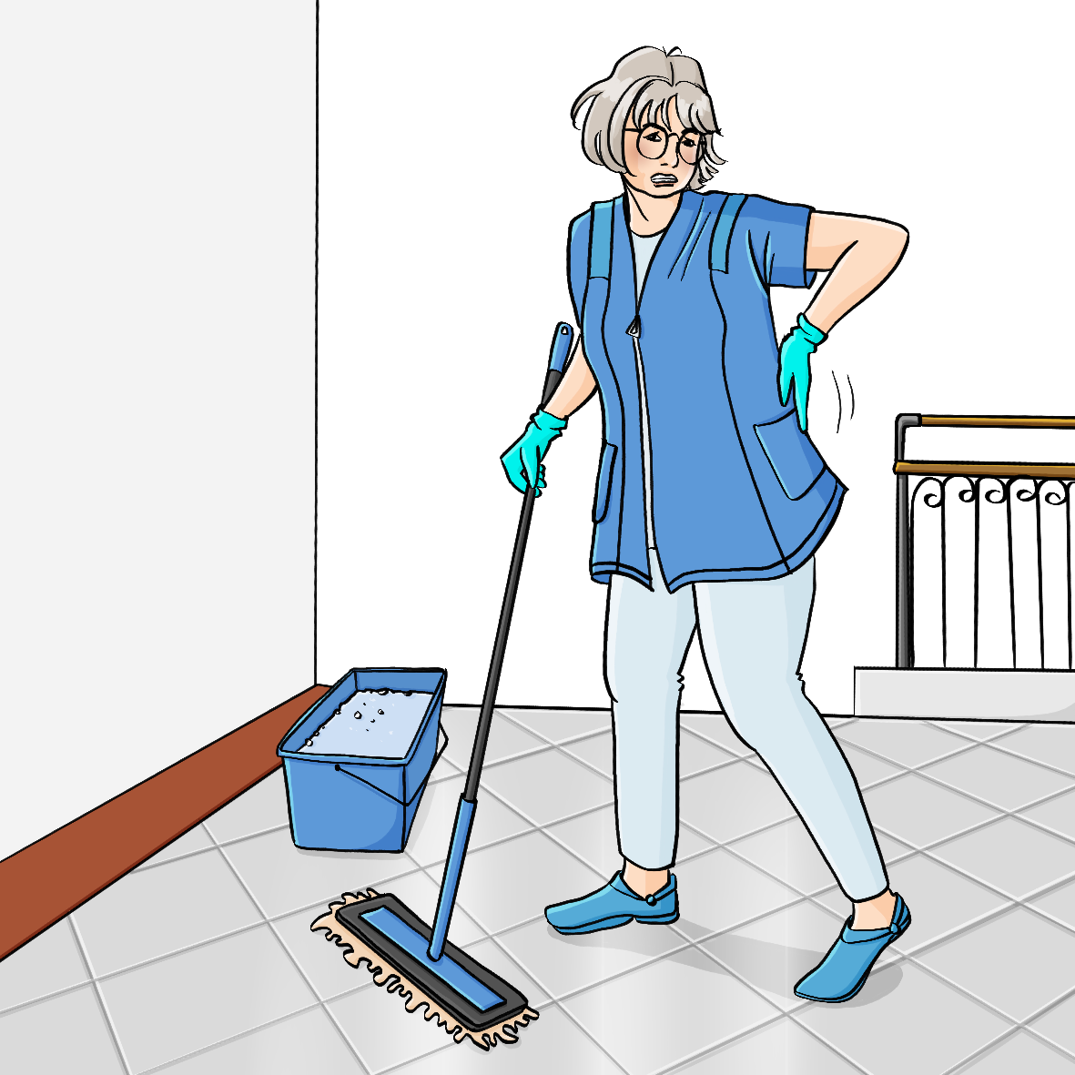 Eine Frau in blauem Kittel hält einen Wischmopp in der Hand. Sie stemmt eine Hand in den Rücken und verzieht das Gesicht.