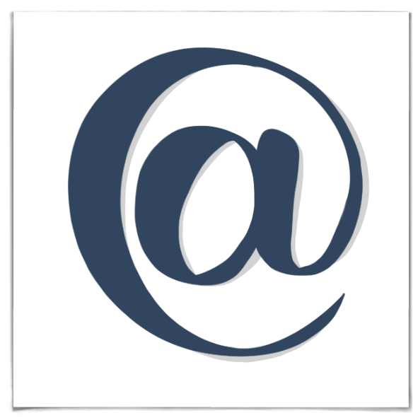 Ein blaues @-Zeichen.