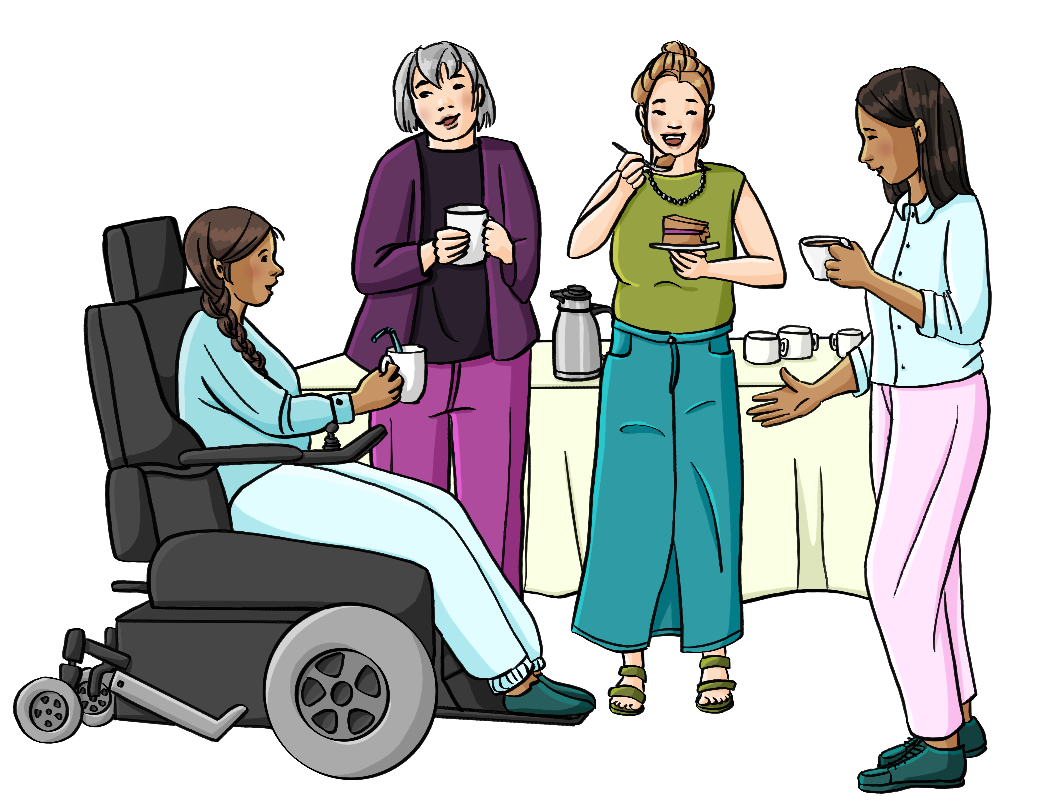 Eine Gruppe Frauen mit Kaffeetassen in der Hand. Eine von ihnen sitzt im Elektrorollstuhl. Eine von Ihnen isst Kuchen. Im Hintergrund ist ein Tisch mit Kaffekanne und Tassen.