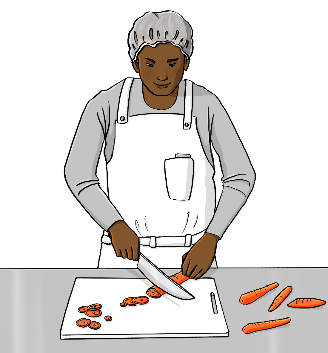 Ein Mann mit weißer Schürze und Hauben schneidet Karotten in Scheiben. 