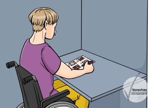 Ein Mann im Rollstuhl sitzt in einer Wahlkabine. Auf einem Zettel mit Gesichtern macht er ein Kreuzchen.