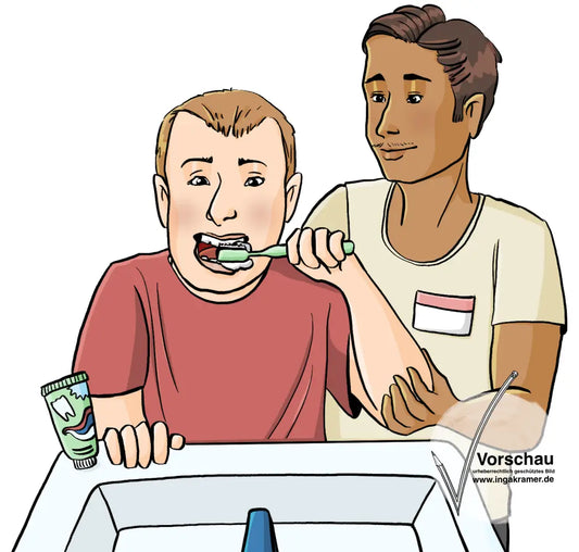 Ein Mann putzt sich die Zähne an einem Waschbecken. Ein anderer Mann stützt ihm den Ellbogen.