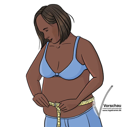 Eine Frau hält ein Maßband um ihren nackten Bauch. Sie trägt einen BH.
