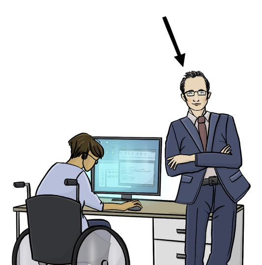 Eine Frau im Rollstuhl arbeitet am Computer. Ihr Chef lehnt an ihrem Schreibtisch. Ein Pfeil zeigt auf den Chef.