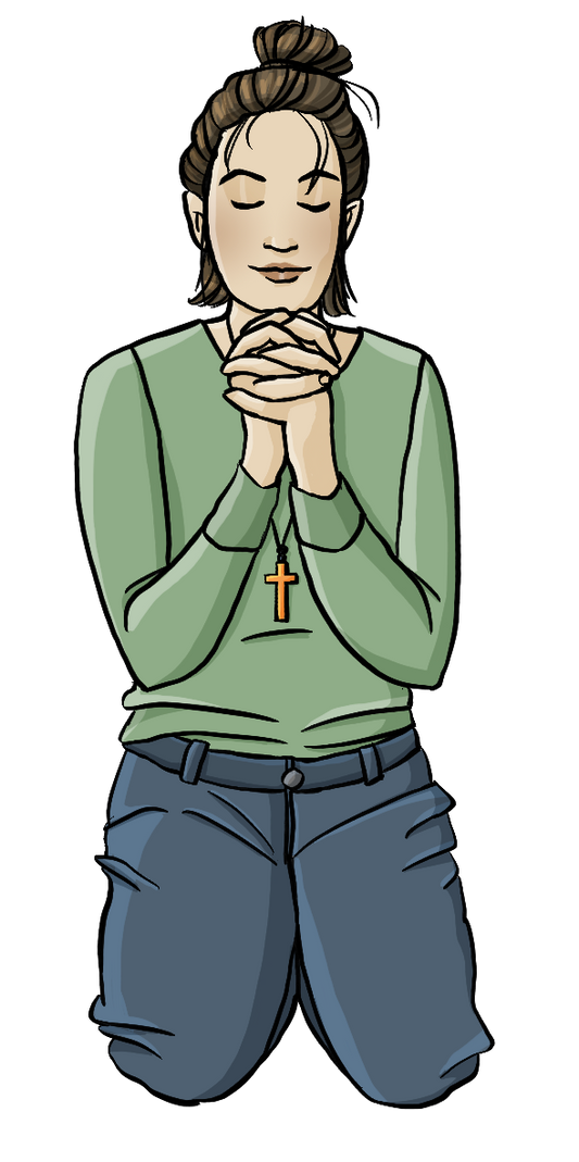 Eine Frau kniet auf dem Boden, die Hände hat sie unter dem Kinn gefaltet. Ihre Augen sind geschlossen. Um ihren Hals hängt eine Kreuzkette.