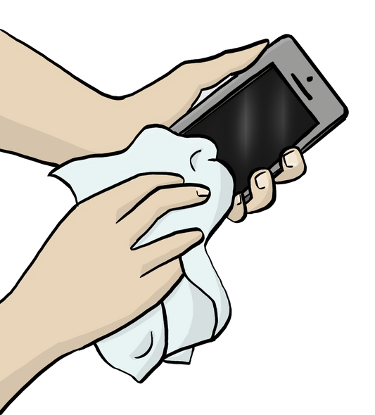 Eine Hand wischt mit einem Tuch über den Bildschirm von einem Smartphone. 