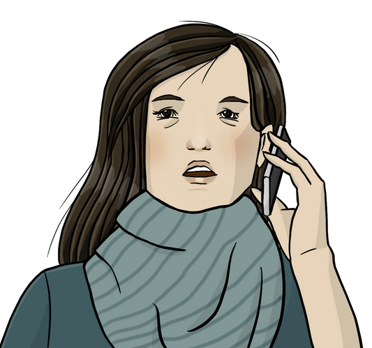 Eine Frau spricht in ein Handy. Sie trägt einen Schal und ihre Augen sind gerötet.
