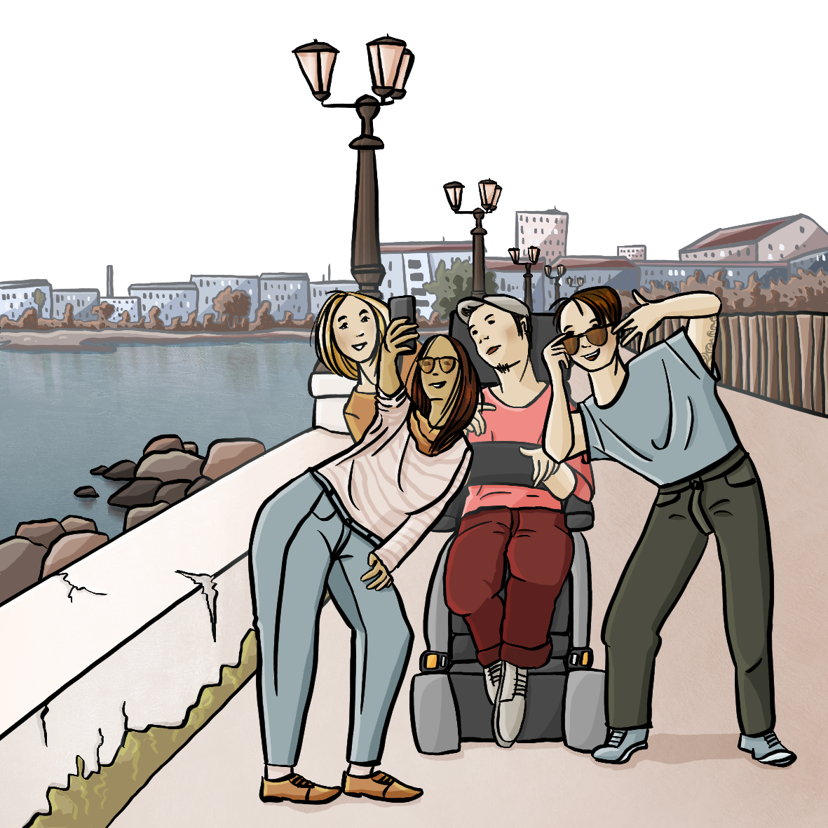 Eine junge Frau hält mit gestrecktem Arm ein Handy. Vier Junge Menschen stecken die Köpfe zusammen und schauen zu dem Handy. Einer von Ihnen sitzt in einem Elektrorollstuhl. Im Hintergrund ist eine Strandpromenade. 